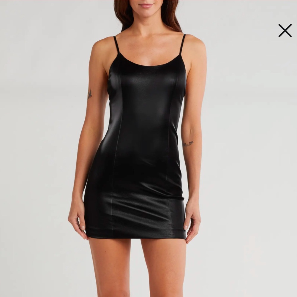 **NWT**Alice and Olivia Faux Leather Fitted Mini Dress